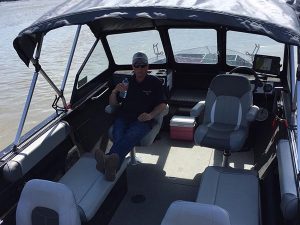 Full Day Walleye Lake Winnipeg Hecla — Black Water Outfitters – Black Water Outfitters